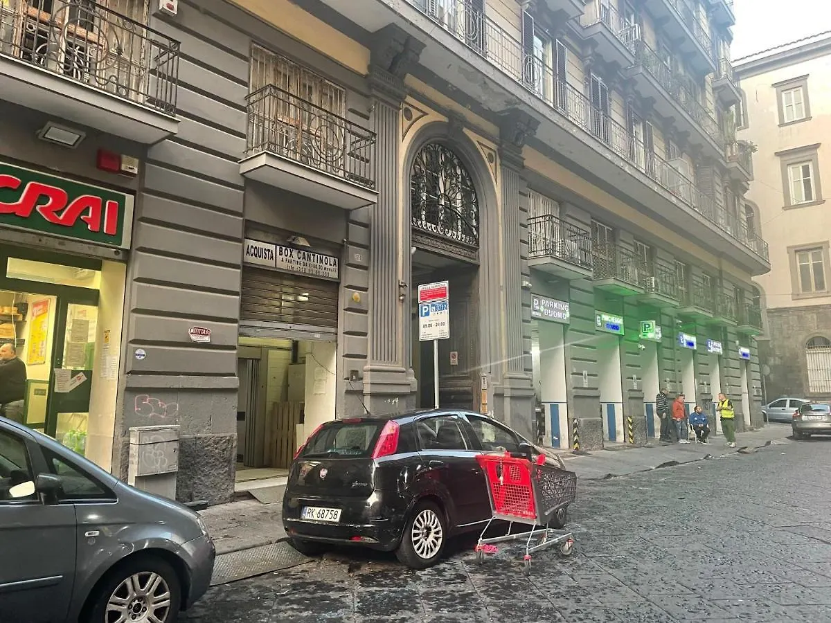Appartement Casa Sulla Nuvola Duomo Centro Storico Di Napoli  Naples